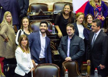 Frente Renovador no dio quórum contra el FMI