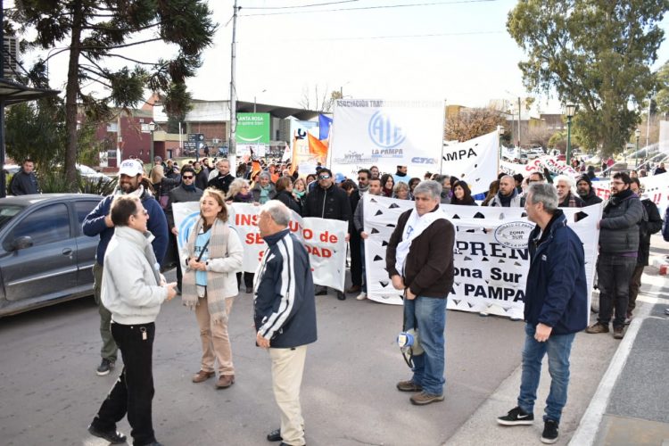 El Paro fue con movilización y por cambios