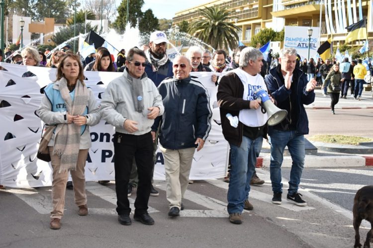 El Paro fue con movilización y por cambios