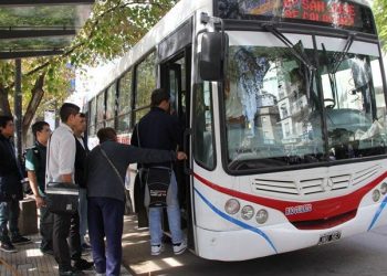 No habrá colectivos urbanos el lunes 25 de junio