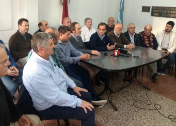 Los intendentes reclaman, Schiaretti no