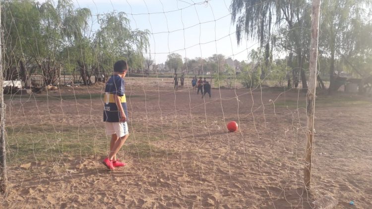 Pies, manos y corazón