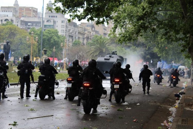 «Jueves negro» para el mundo