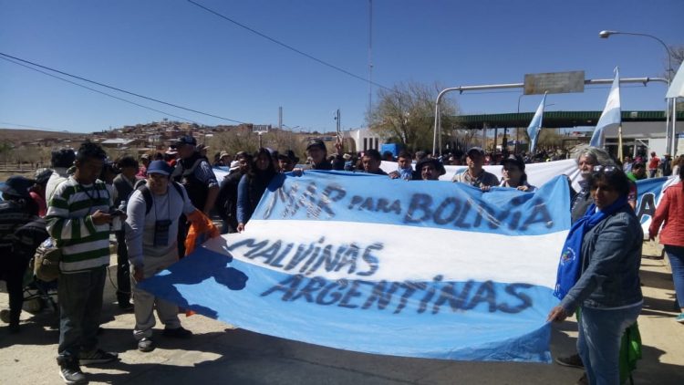 En el norte argentino y Bolivia, también se marchó por la Soberanía