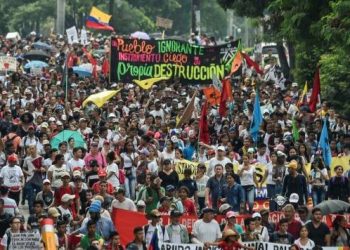 Colombia: primer paro general contra Duque