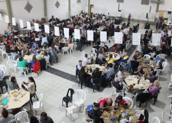 «El momento nos demanda estar juntos y organizados»