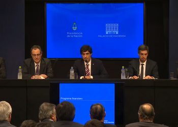 Patear para adelante: Necesidad y Urgencia