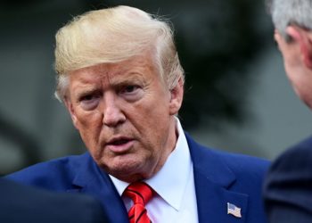 Trump denuncia golpe