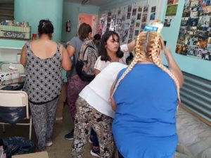 Solidaridad. Las trabajadoras sexuales de Río Cuarto organizaron una "olla popular" para asistir a las mujeres que no pueden realizar su trabajo. Además, asisten a personas que también lo necesiten. 