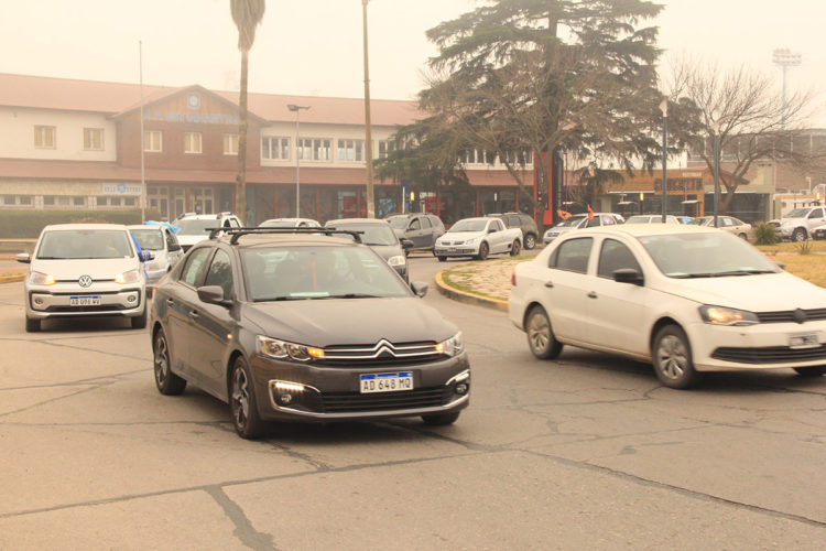 Masiva protesta contra la reforma jubilatoria
