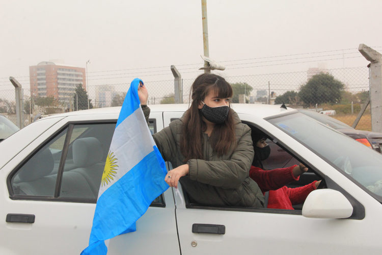 Masiva protesta contra la reforma jubilatoria