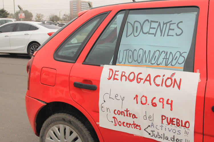 Masiva protesta contra la reforma jubilatoria