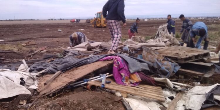 Desalojo y detenciones de familias en Córdoba