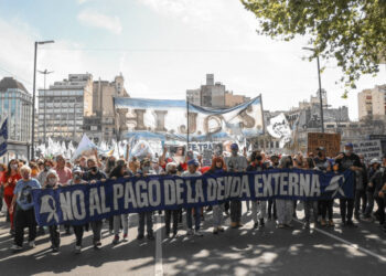 Madres: “no pagar un robo”