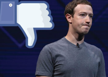 Facebook, entre apagones y denuncias
