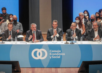 Plan para transformar la estructura productiva y tecnológica del país en esta década