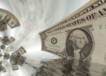 Inflación, crisis, guerra: EEUU y Europa suben más rápido la tasa de interes