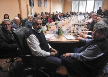 CGT moviliza en un mes contra los formadores de precios