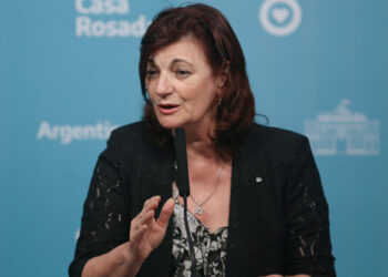 Bono para privados por decreto