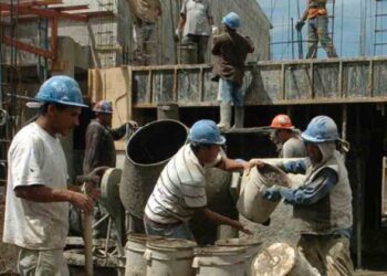 Más de 5 millones de personas trabajan en la informalidad