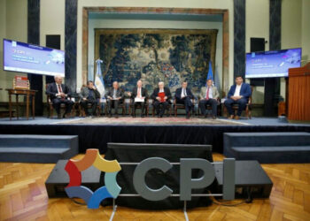 El G6 en defensa de su Estado