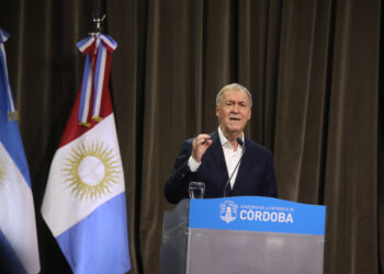 Schiaretti refuerza la asistencia social