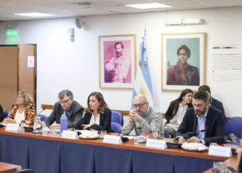 En Diputados comenzaron a debatir la reducción de la jornada laboral