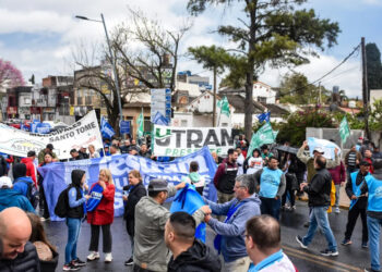 Municipales de Santa Fe paran por salarios