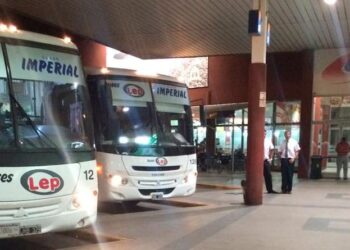 El boleto interurbano aumentó un 44% y el urbano a $700