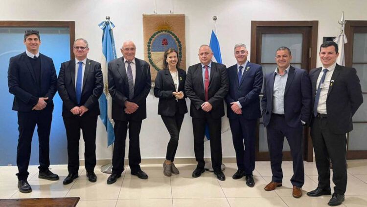 Empresa israelí explotará litio en el país