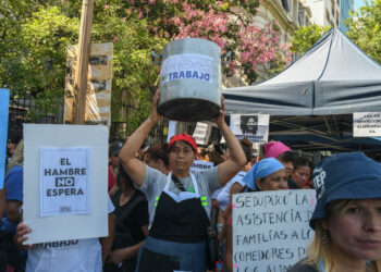 Movimientos sociales piden recursos para los comedores populares