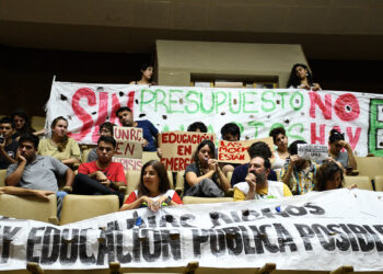 Universidad: movilización y convocatoria a Asamblea