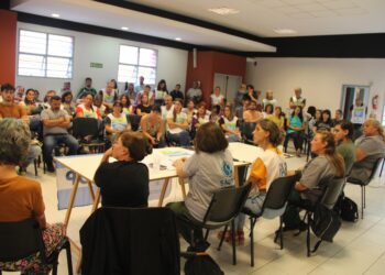 En defensa de la educación y el salario