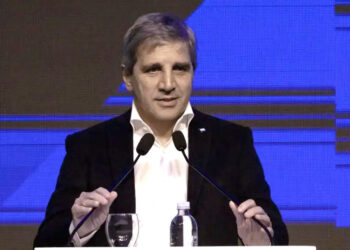 Cuestión de fondo: otra deuda con el FMI