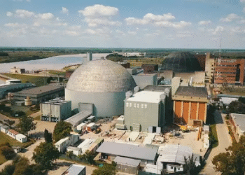 El Gobierno vende el 44% de Nucleoeléctrica