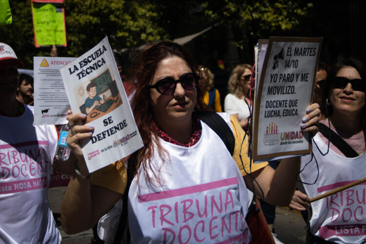 La docencia en lucha: paro nacional y masiva marcha en CABA y en el interior