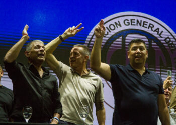 La CGT eligió un triunvirato para el diálogo